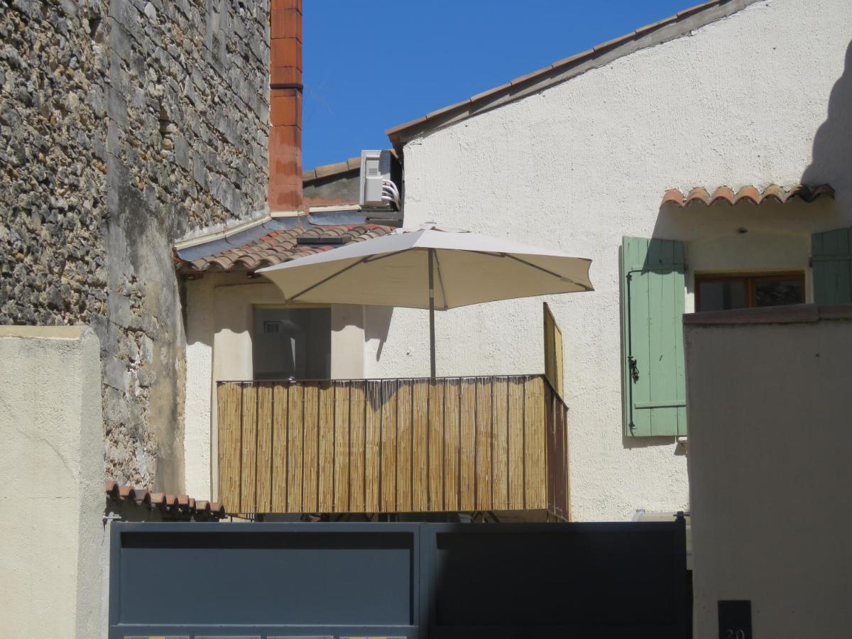 Appartement centre historique avec Terrasse au porte de la Camargue Saint-Gilles  Extérieur photo